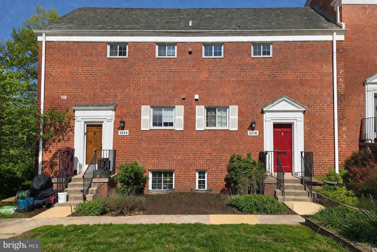 3216 Gunston Road - Photo 1