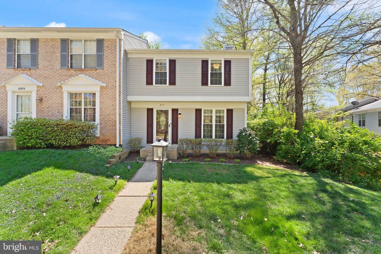 6111 Martins Landing Court - Photo 1