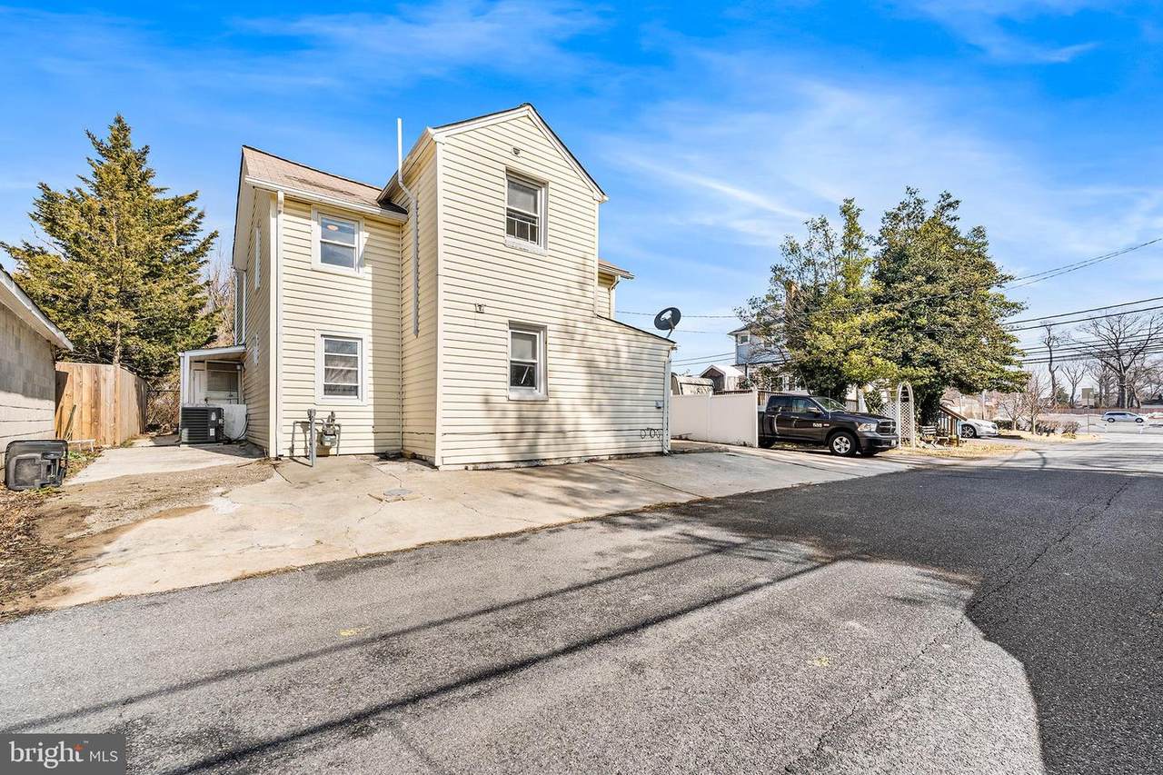 2 Fusting Avenue - Photo 1