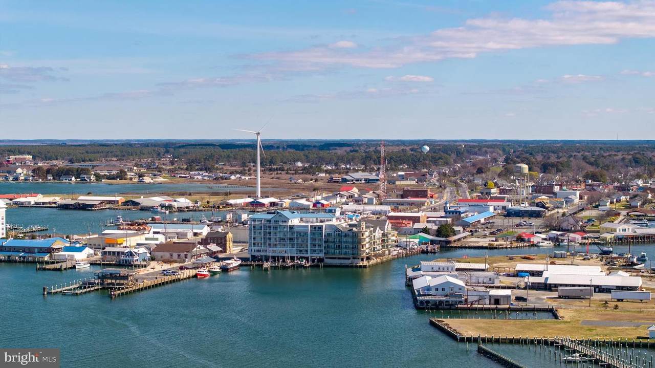 1 Dock Street - Photo 1