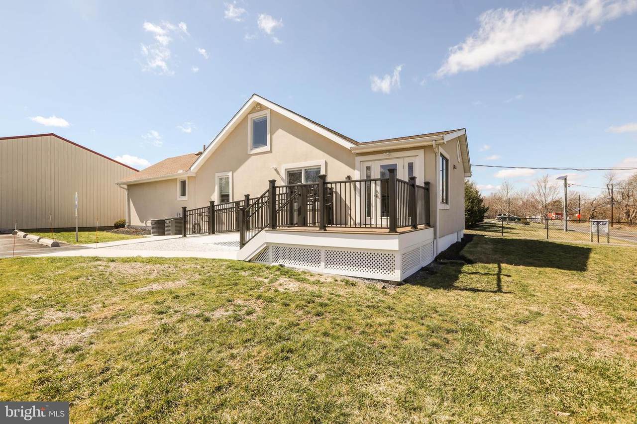 12 B Sharon Road - Photo 1