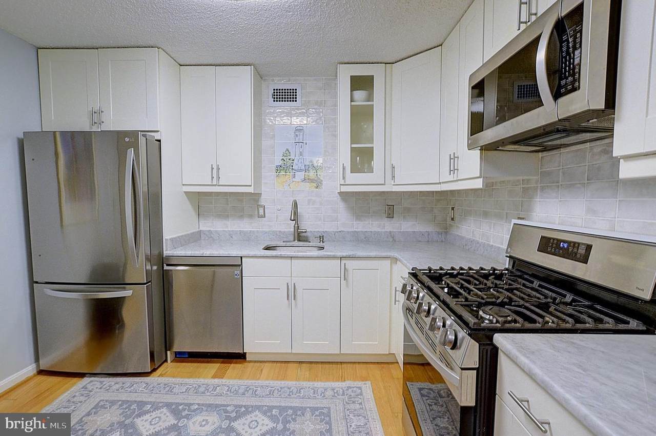 5225 Pooks Hill Road - Photo 1