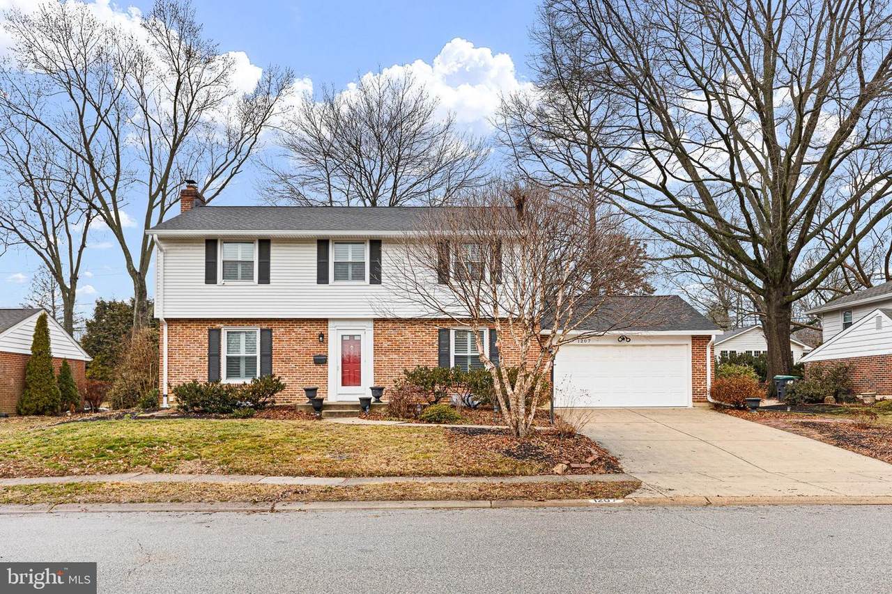 1207 Windon Drive - Photo 1