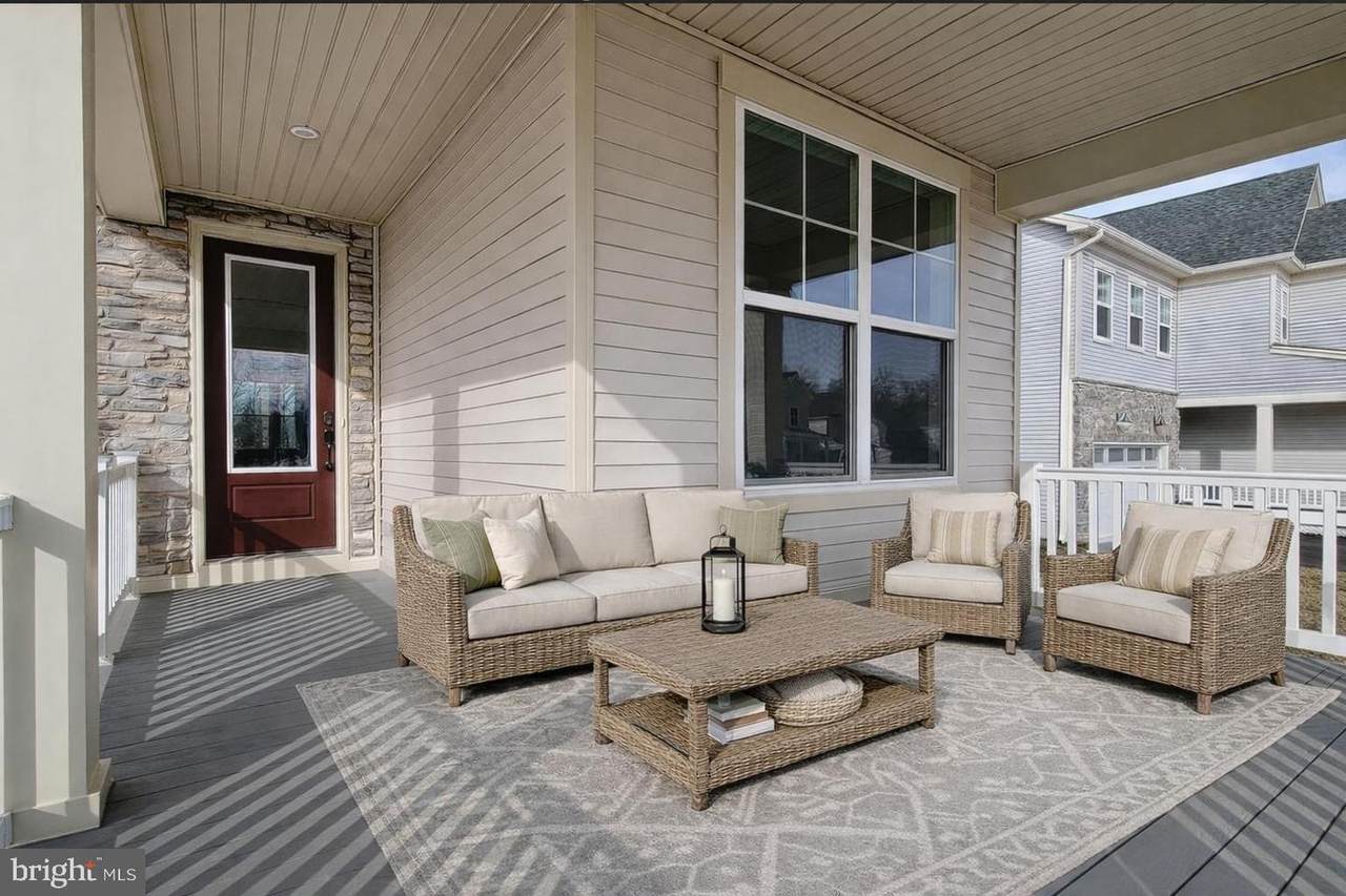 1227 Chesapeake View Drive - Photo 1