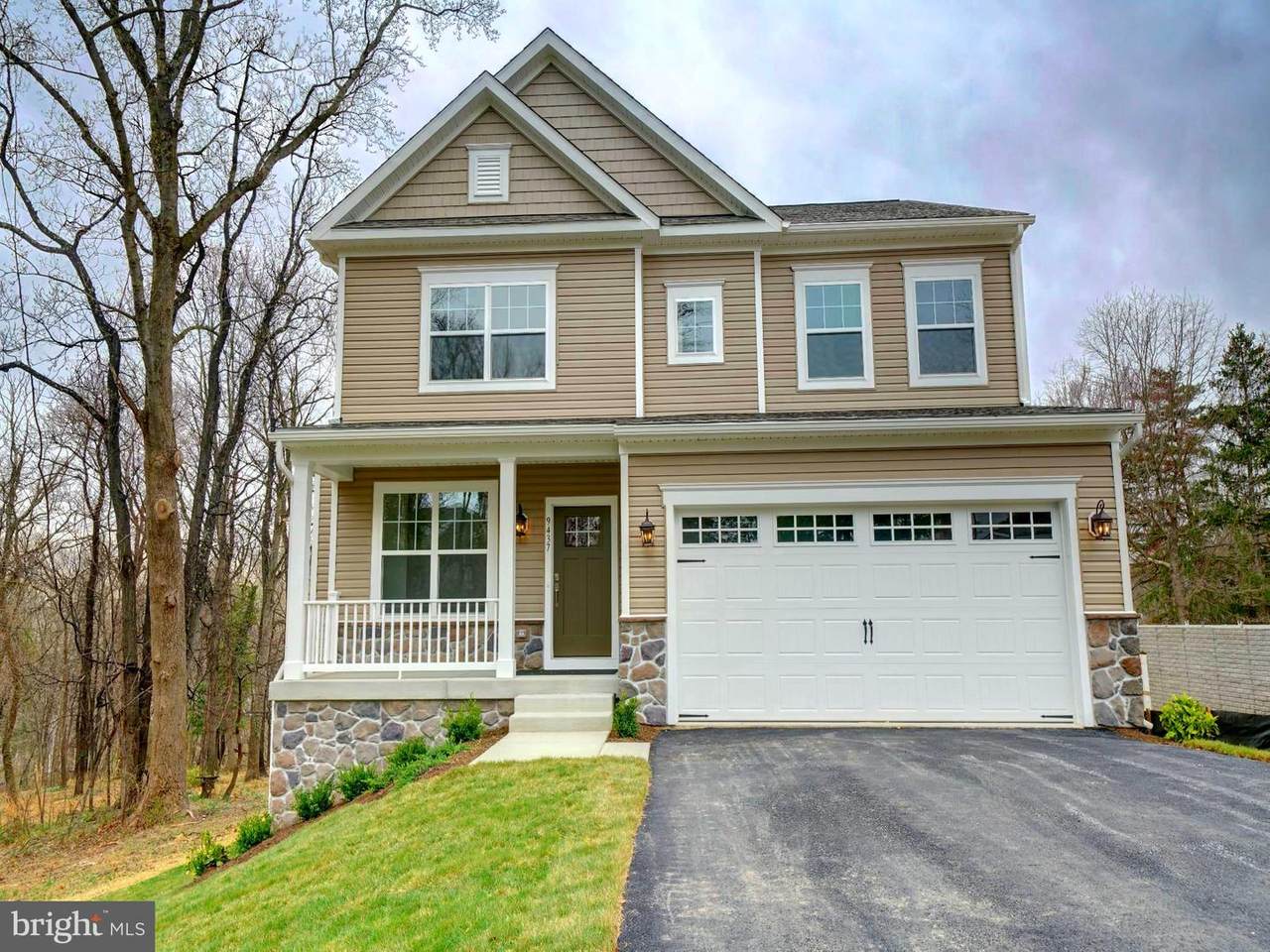 9429 Fairview Avenue - Photo 1