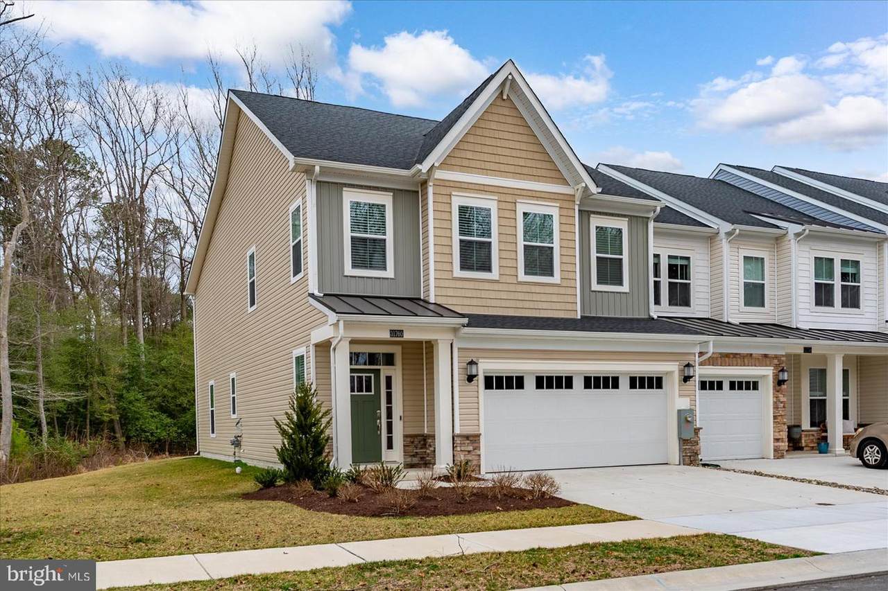 31760 Shad Creek Way - Photo 1