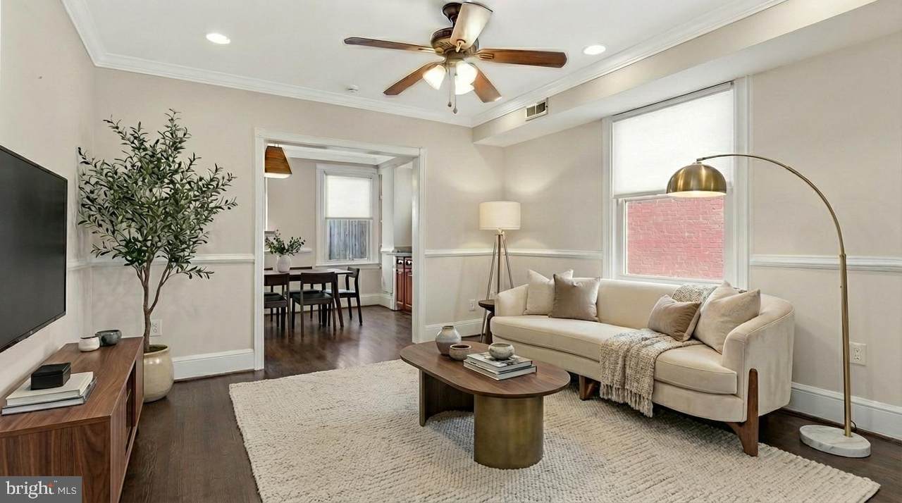 1264 Penn Street - Photo 1