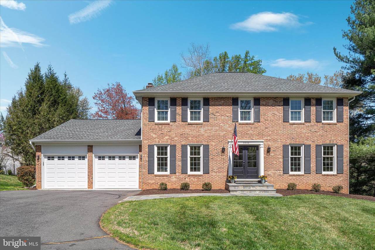 9910 Chase Hill Court - Photo 1