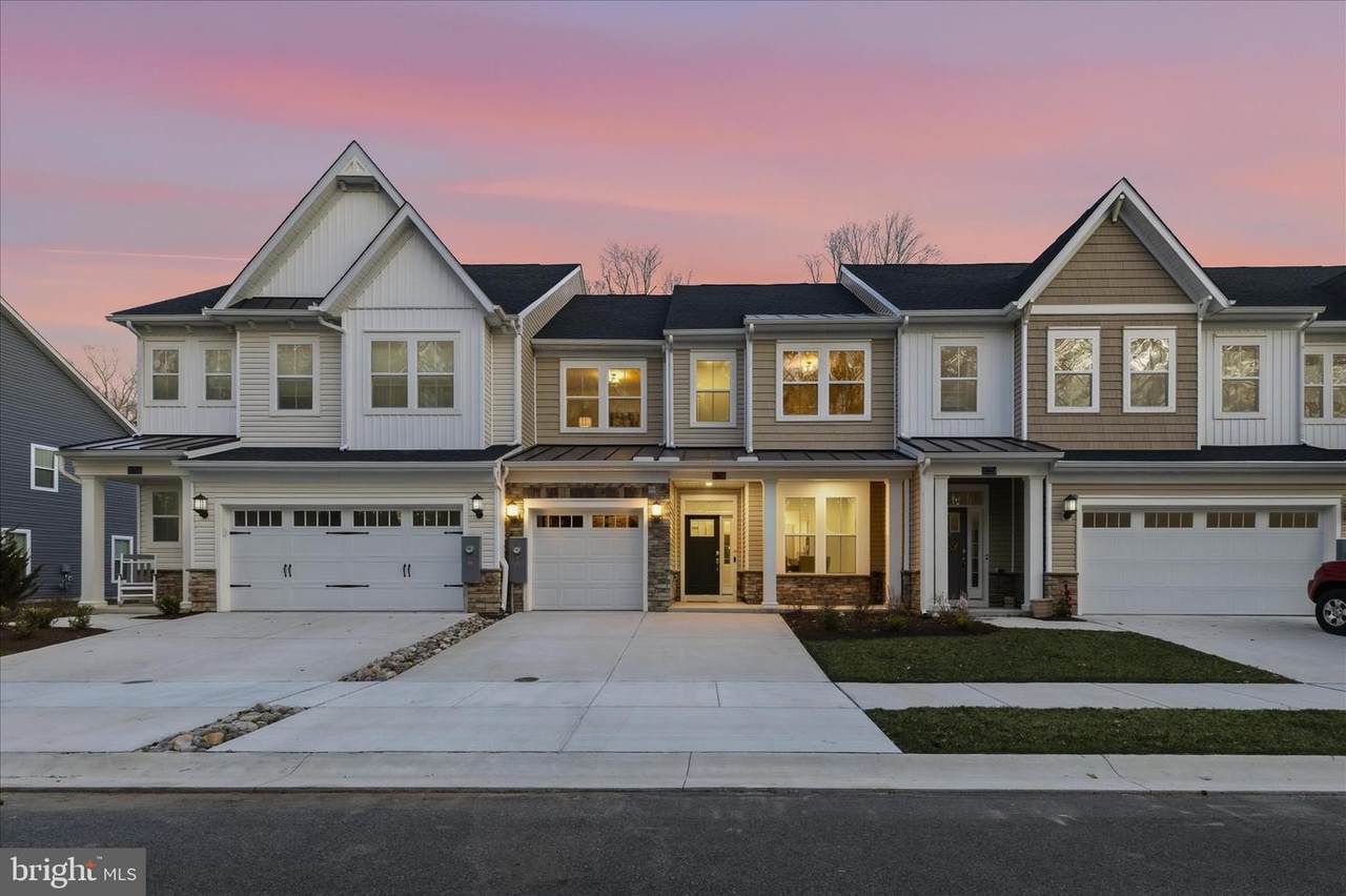 31726 Shad Creek Way - Photo 1