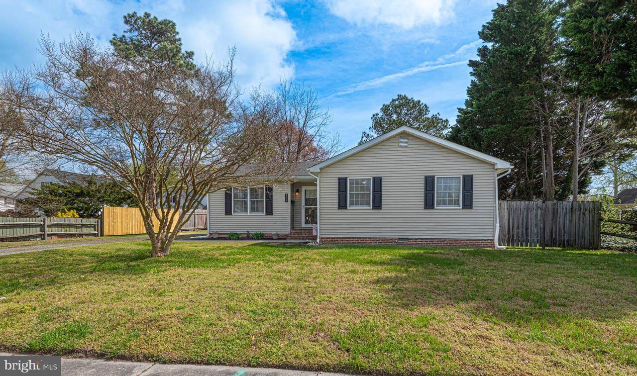 109 Priscilla Street - Photo 1