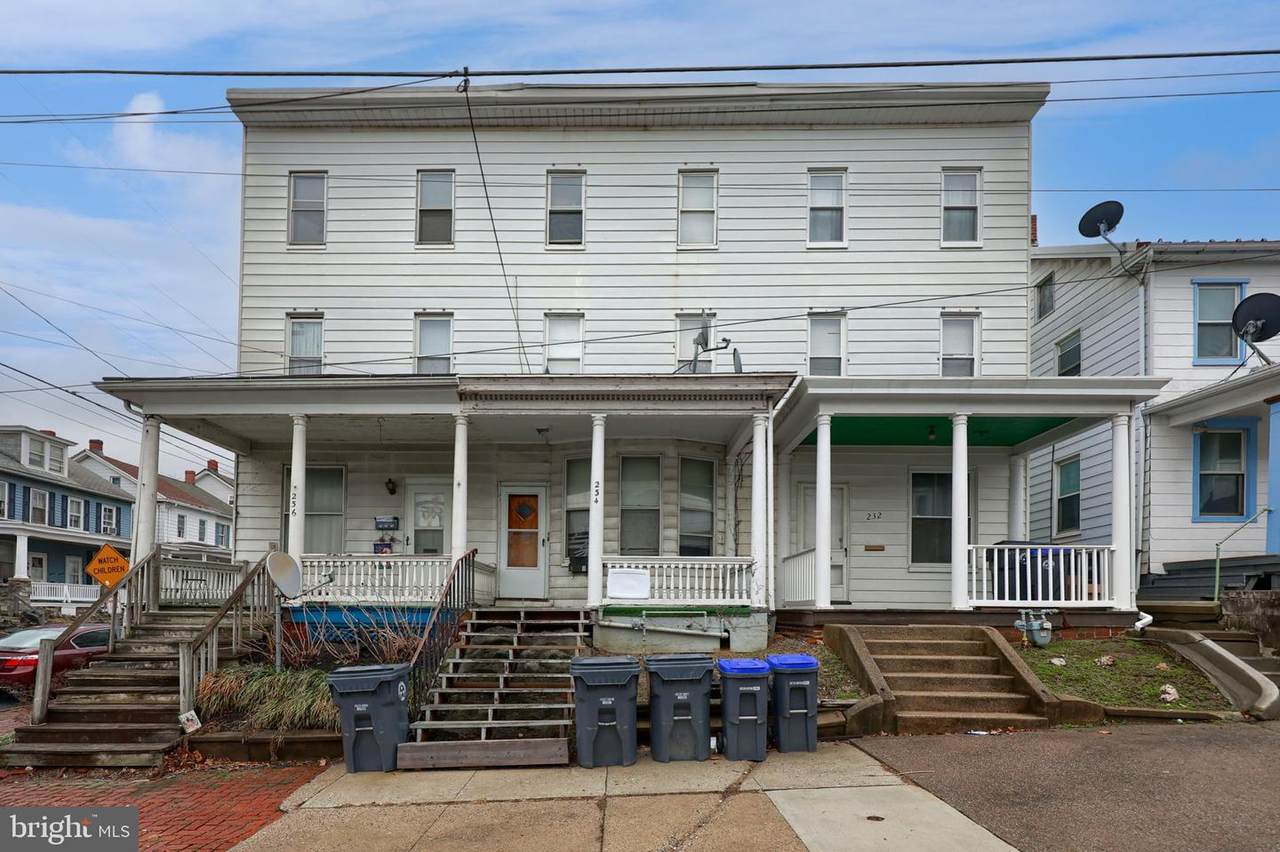 234 Locust Street - Photo 1