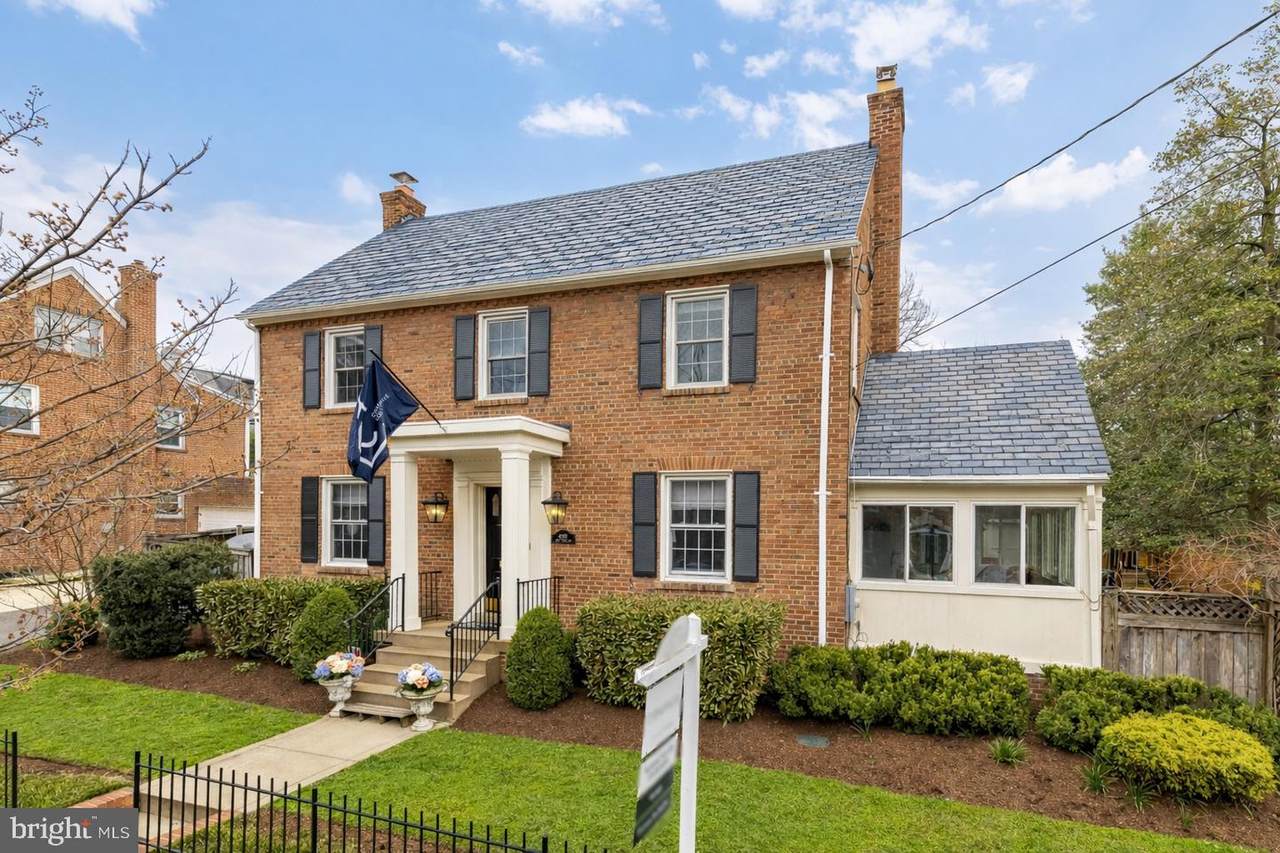 4109 17TH Street - Photo 1