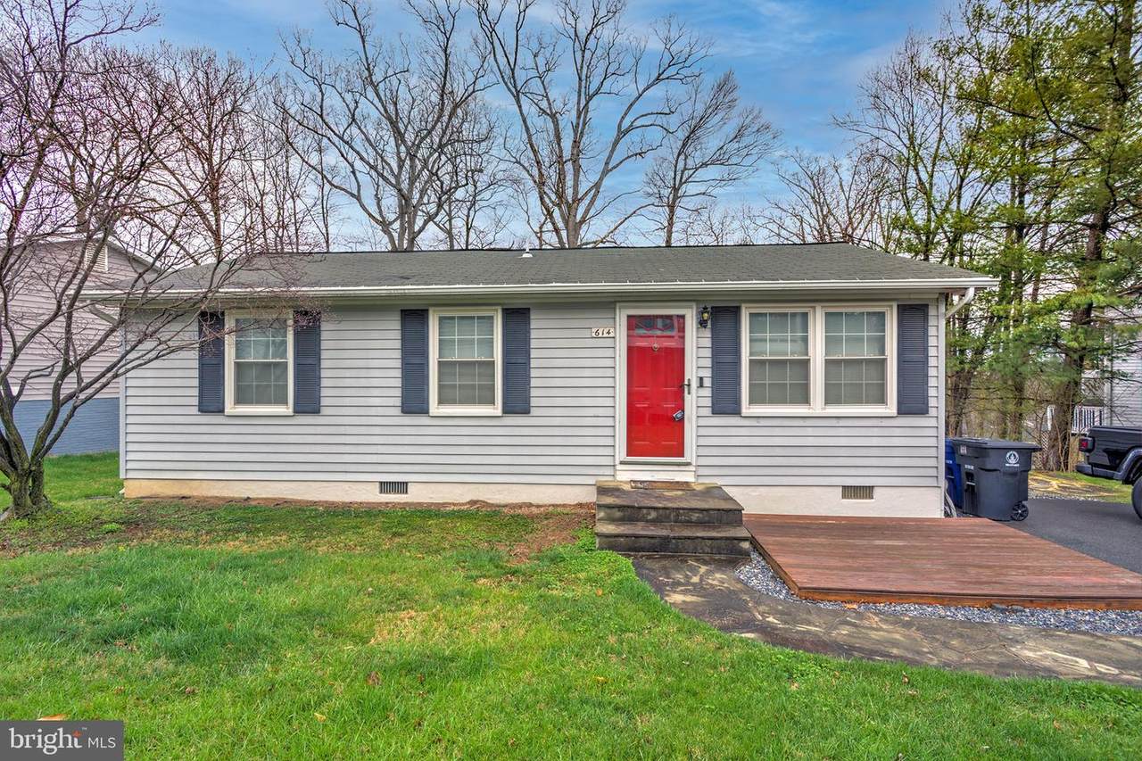 614 York Lane - Photo 1