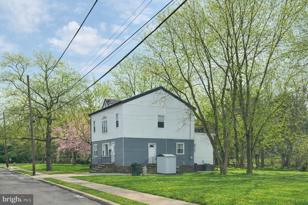 2972 Madison Avenue - Photo 1