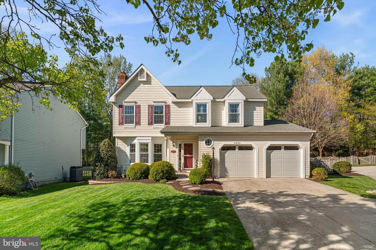6950 Newberry Drive - Photo 1