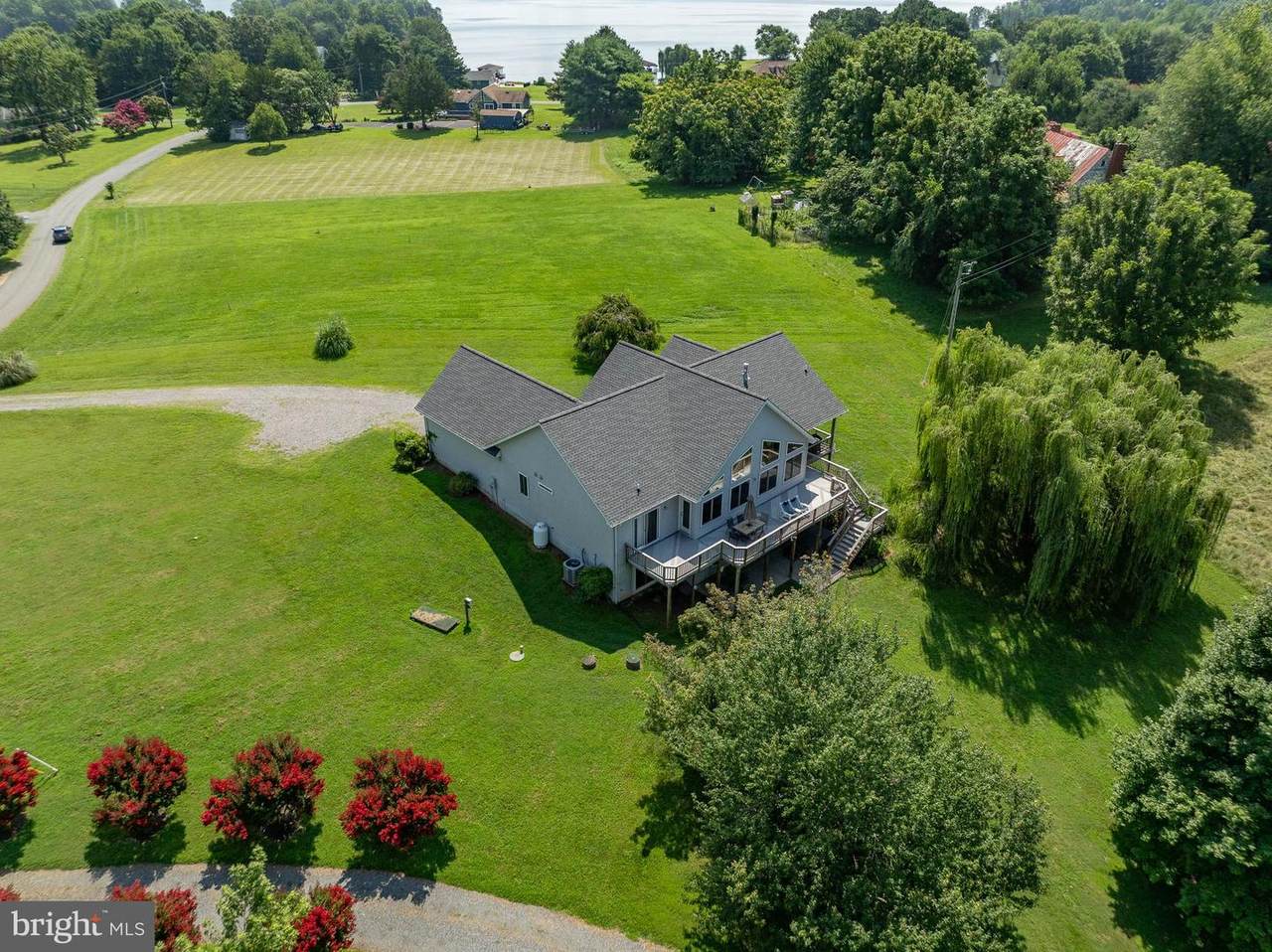 125 Lake Ct. - Photo 1
