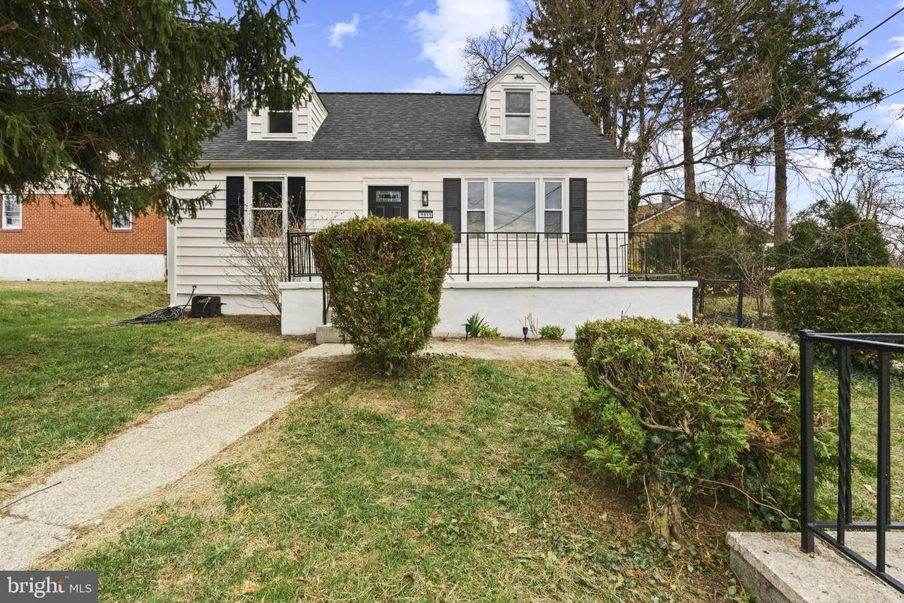 1911 Kernan Drive - Photo 1