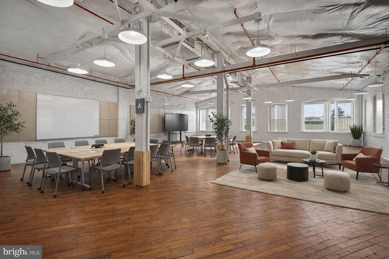 117 West End Avenue - Photo 1