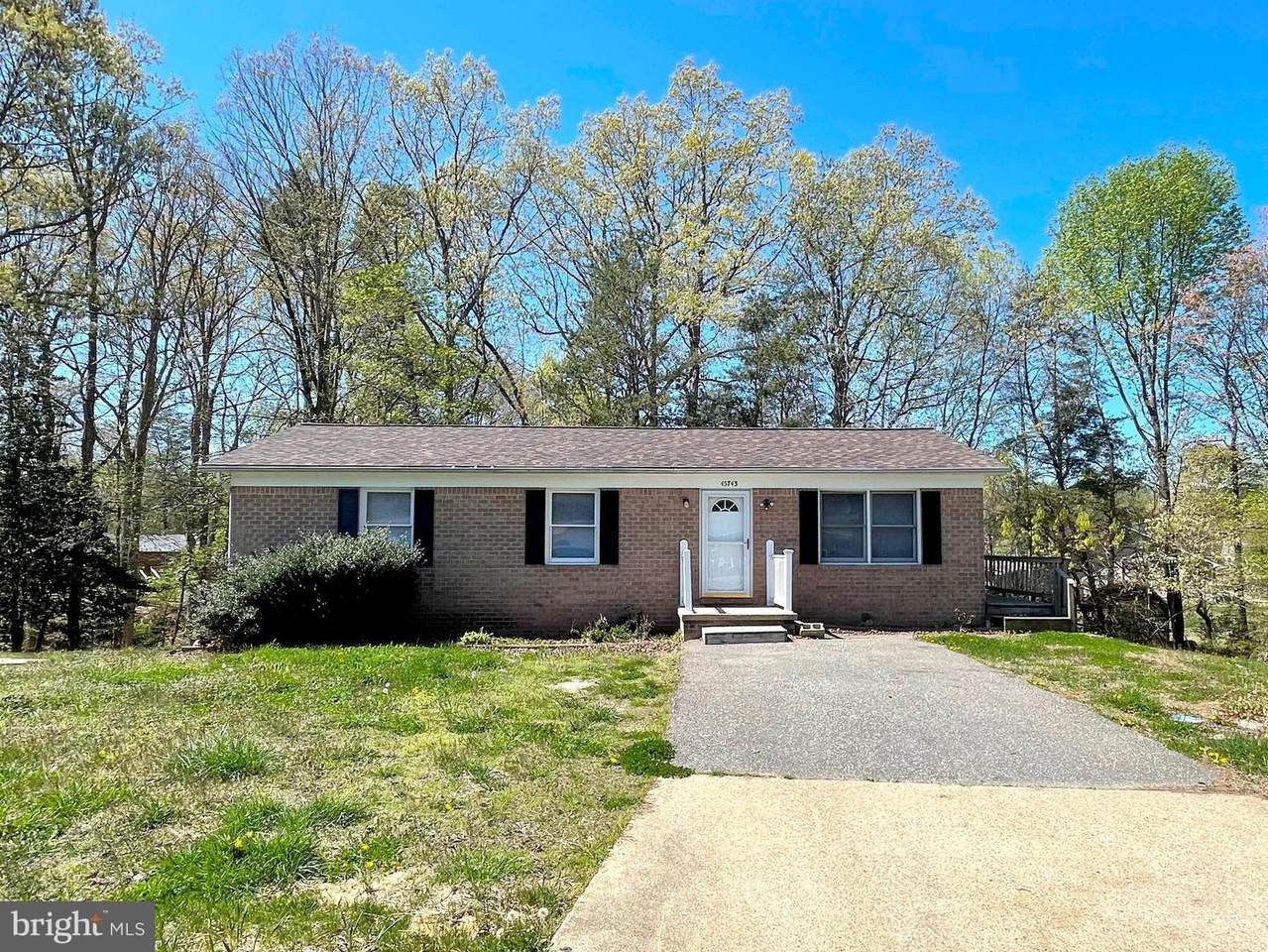 45743 Dee Court - Photo 1
