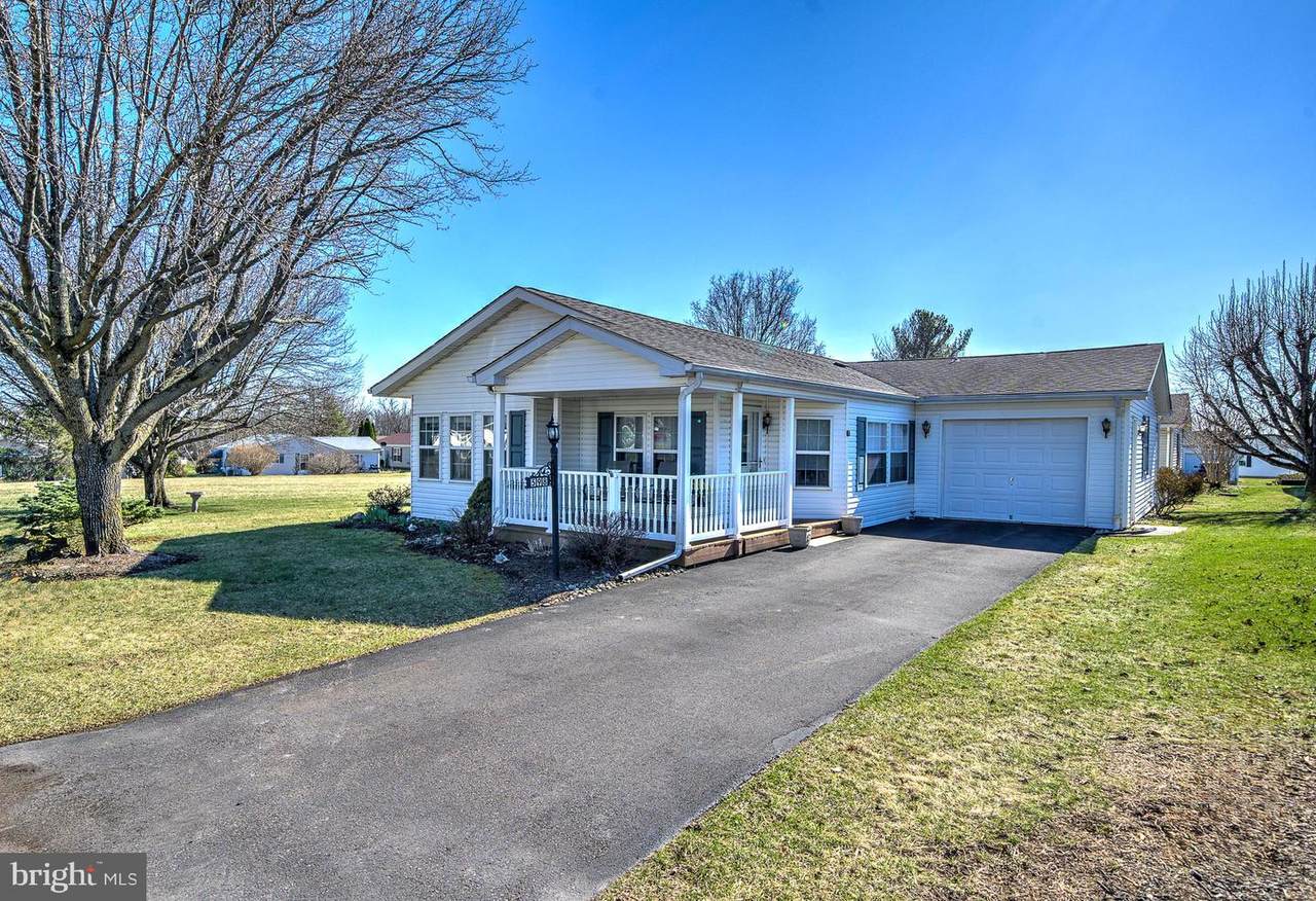 598 Walnut Court - Photo 1