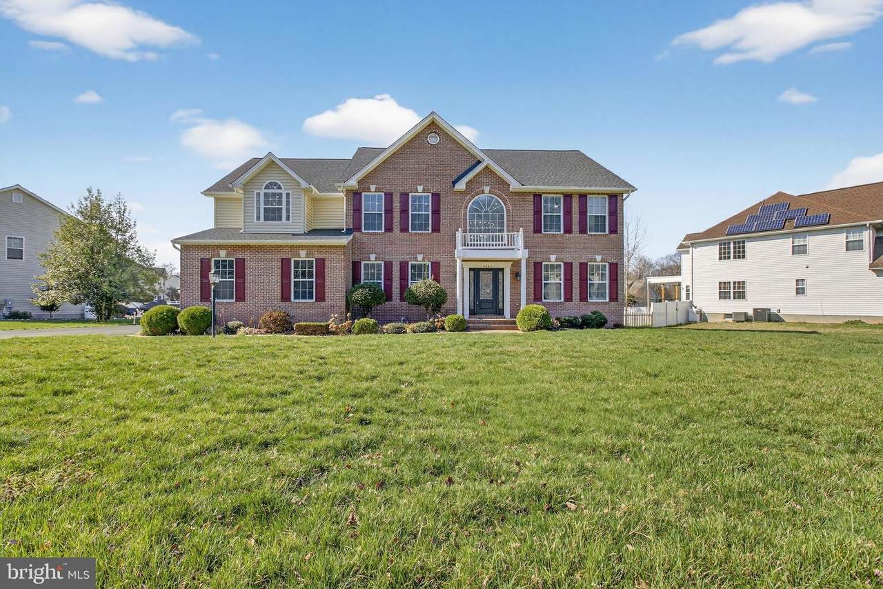 6341 Hard Bargain Circle - Photo 1