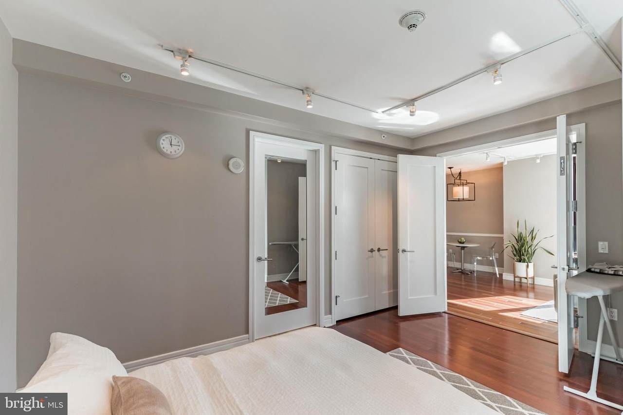 1414 Penn Square - Photo 1