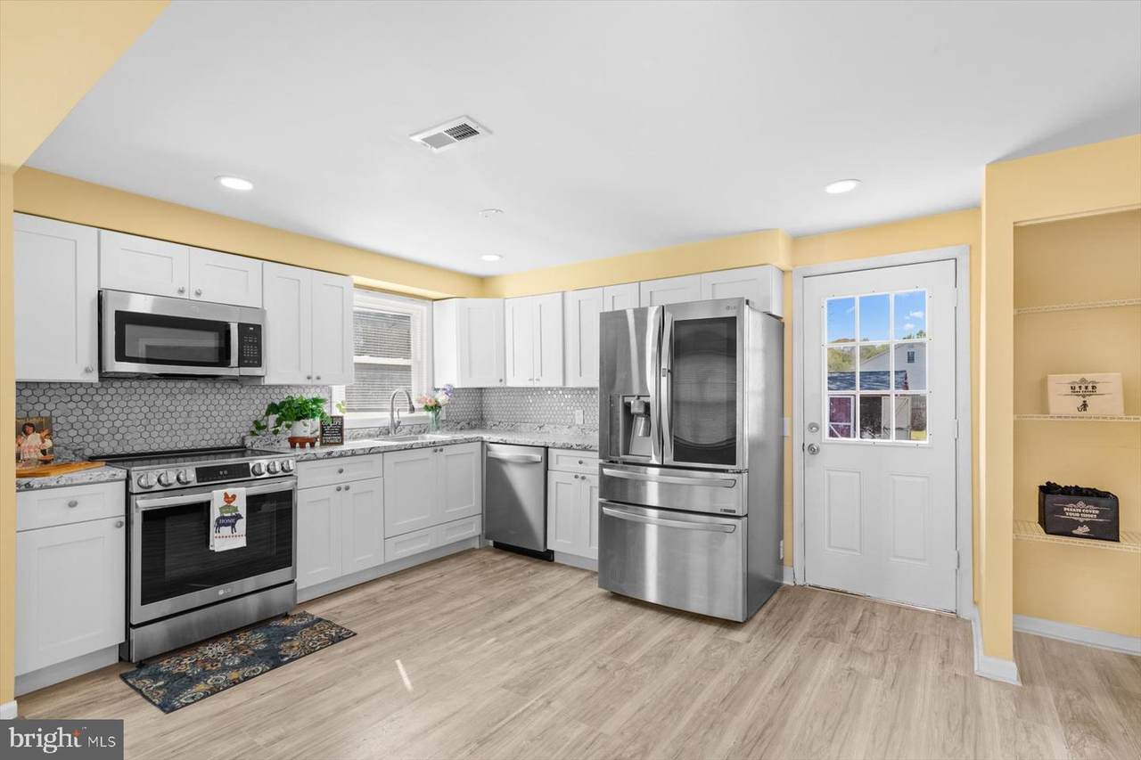 8100 Jersey Road - Photo 1