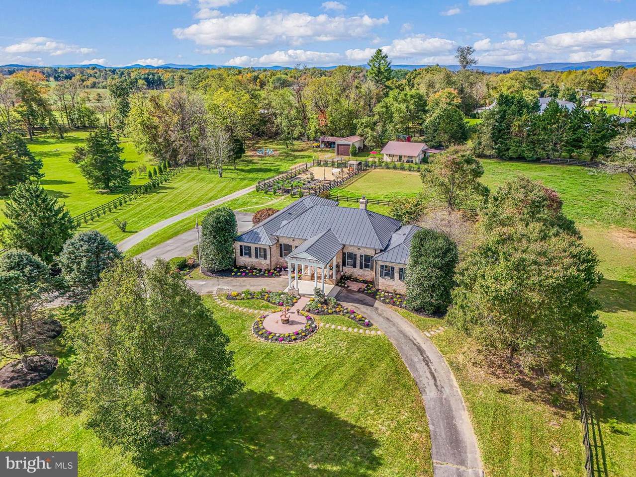 23333 Four Chimneys Lane - Photo 1