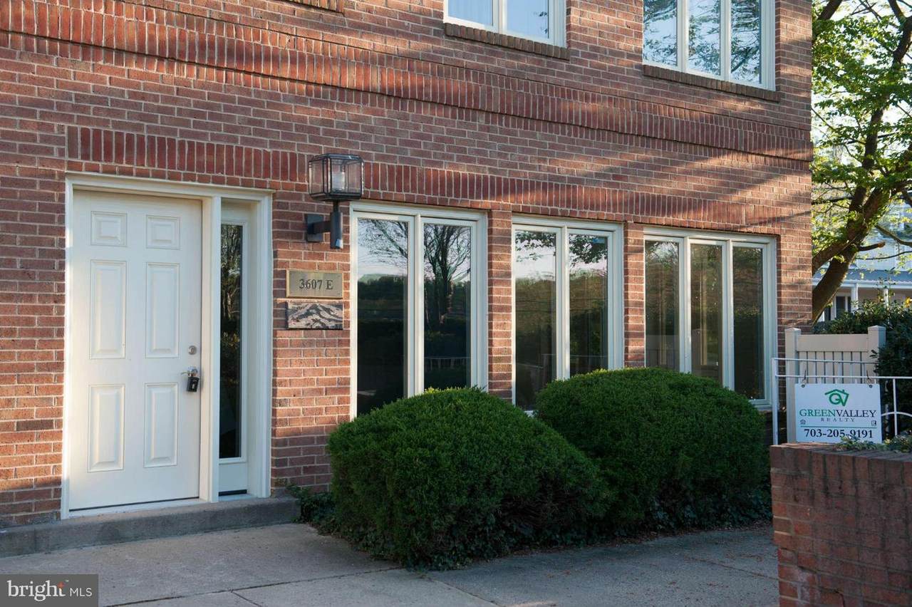 3607 Chain Bridge Road - Photo 1