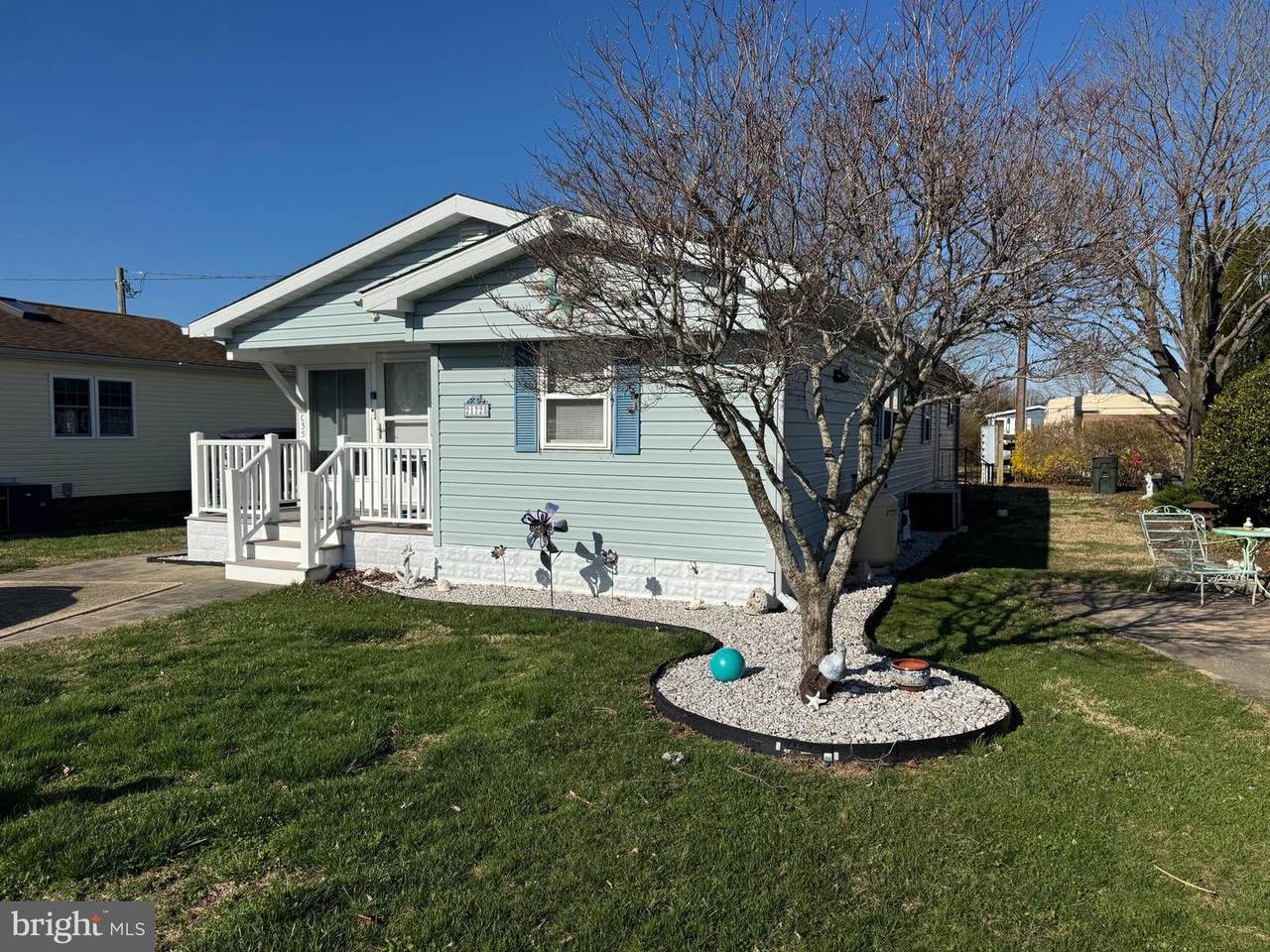 21728 C St - Photo 1