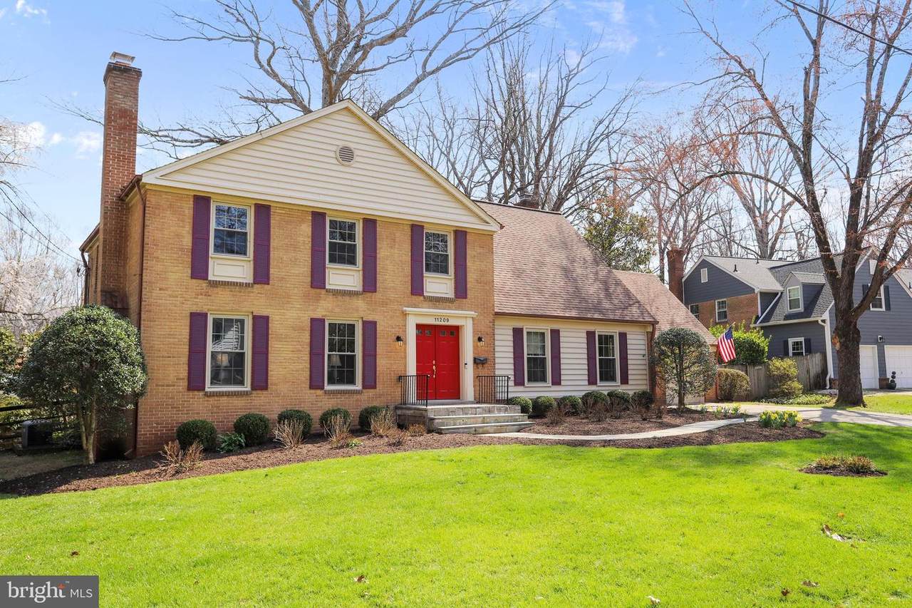 11209 Farmland Drive - Photo 1