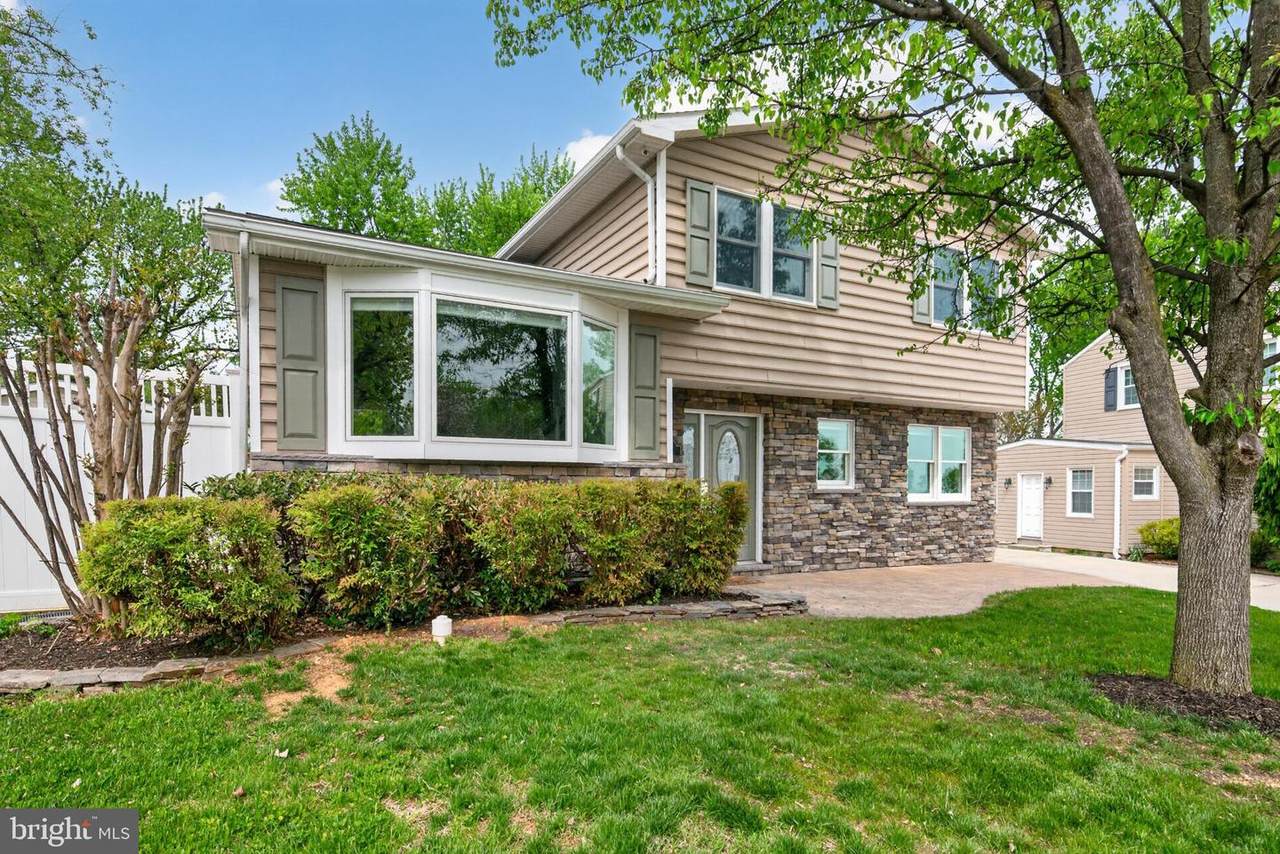 416 Sudbury Road - Photo 1