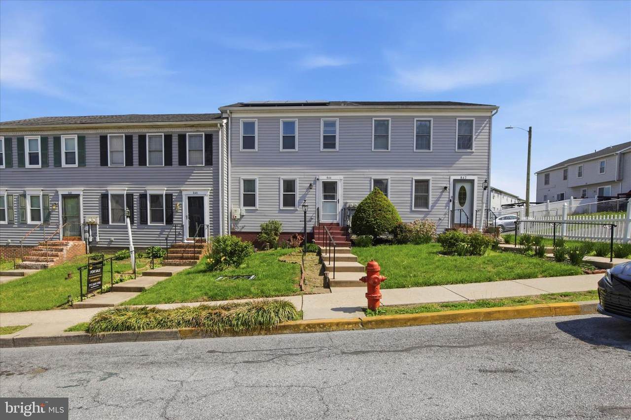 844 Marjory Terrace - Photo 1