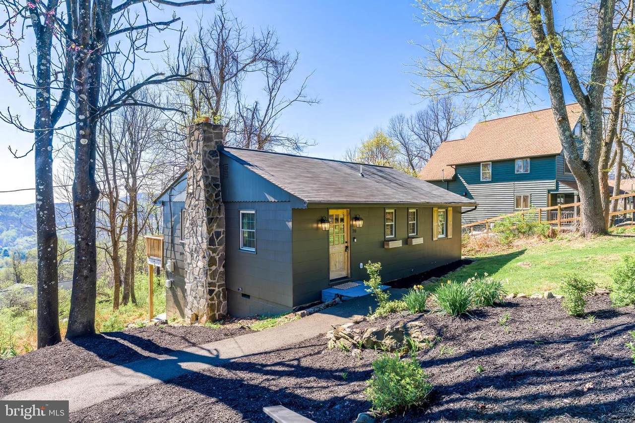 https://bt-photos.global.ssl.fastly.net/brightmls/1280_boomver_2_804687959660-2.jpg