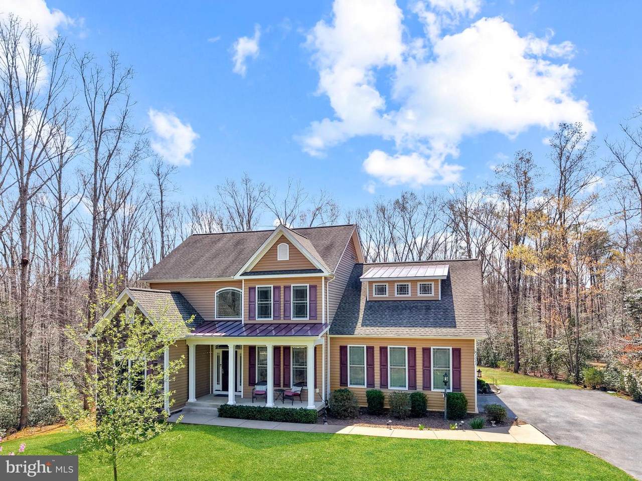 7022 Barclay Drive - Photo 1