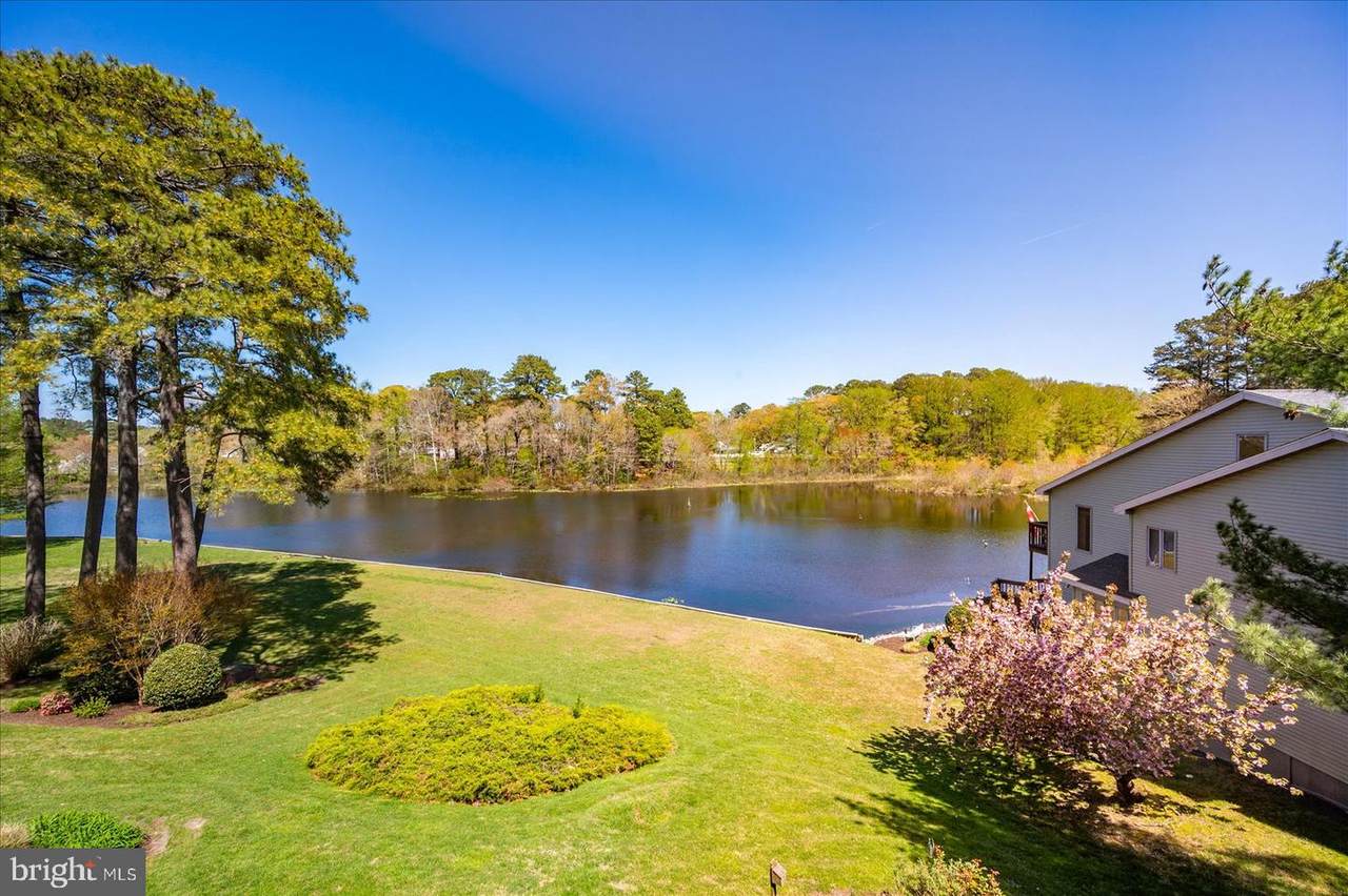 227 Canal Park Drive - Photo 1