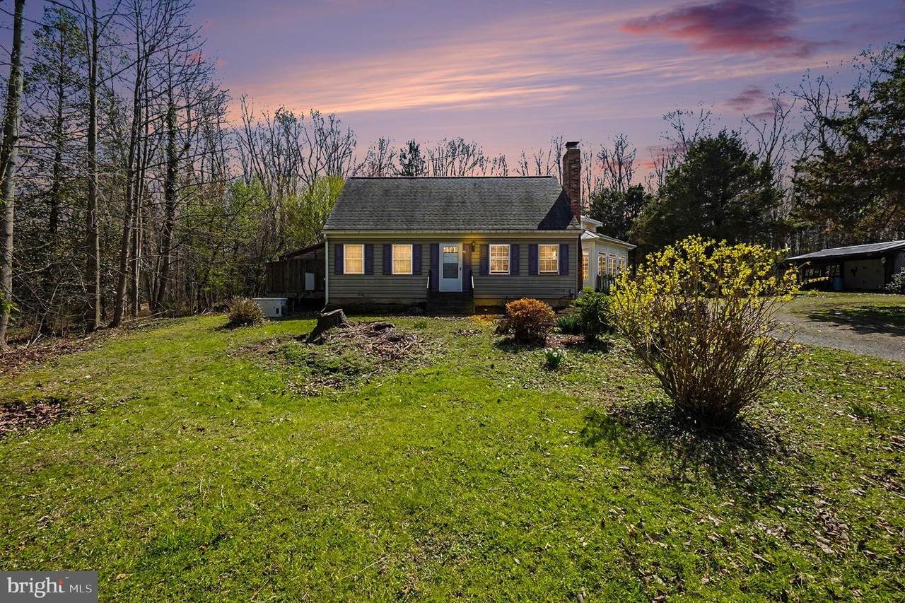 8 Spring Hill Lane - Photo 1