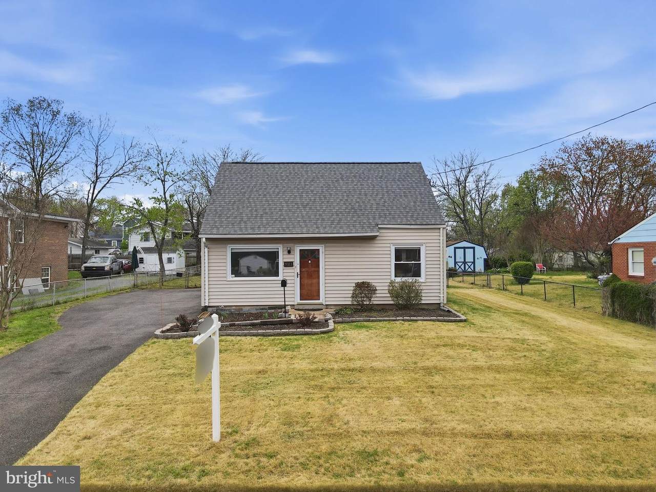9313 Byron Street - Photo 1