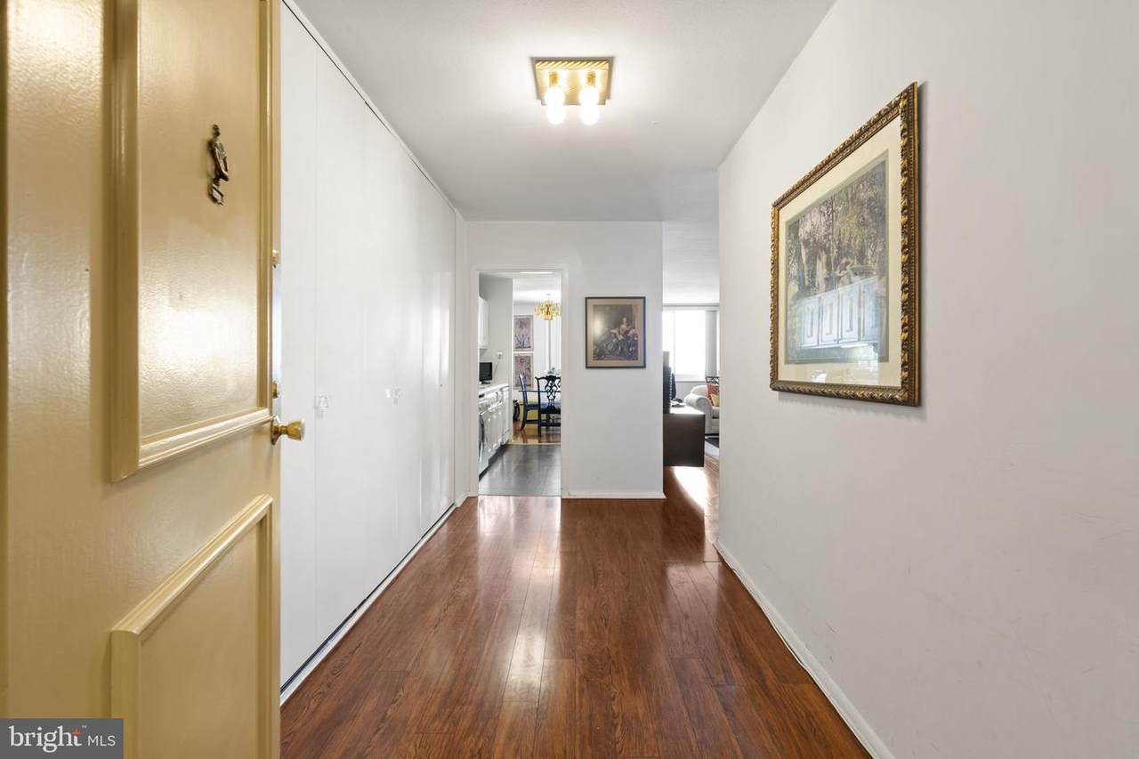 1901 John F Kennedy Boulevard - Photo 1