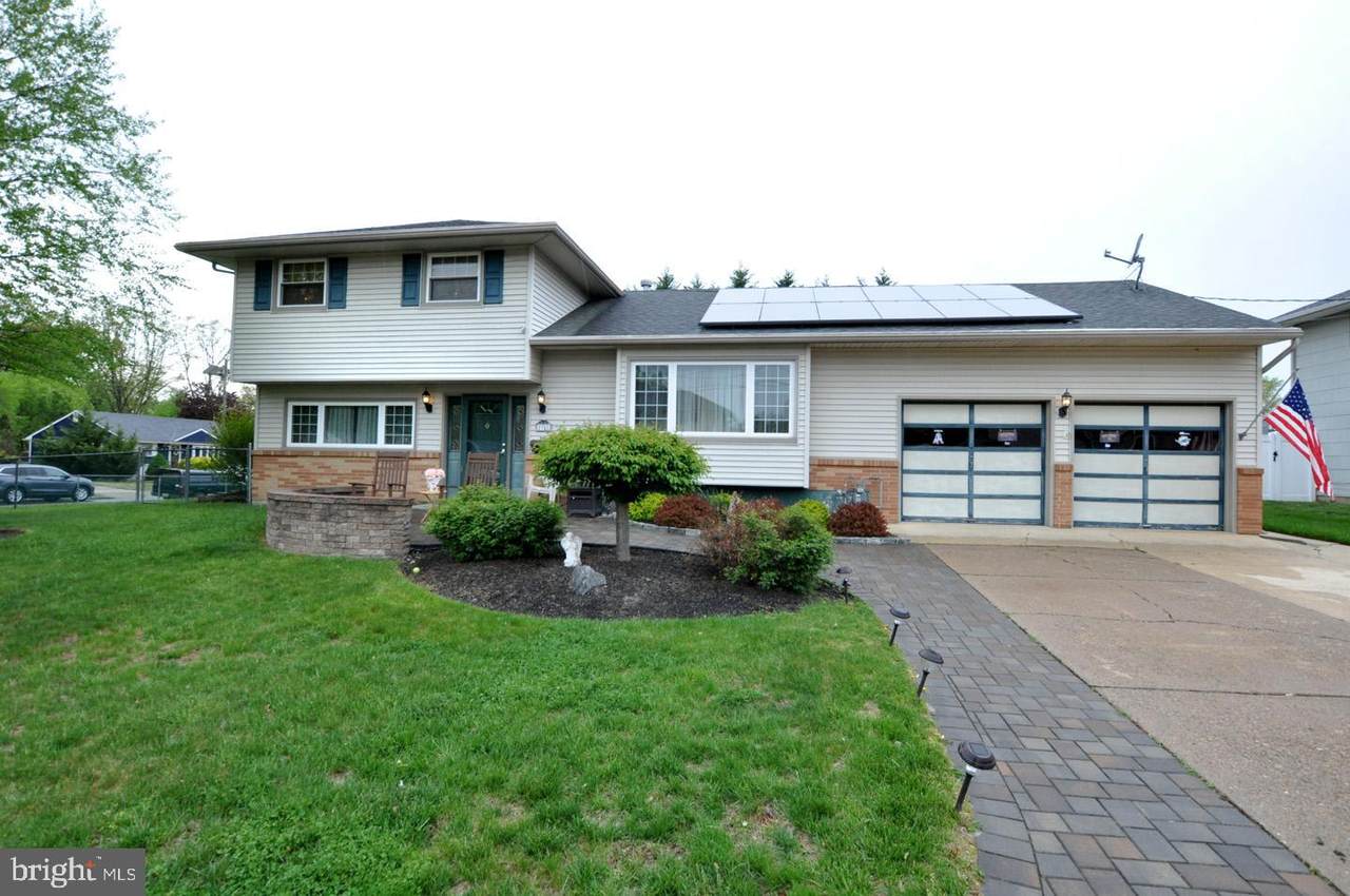 2301 Hartford Drive - Photo 1