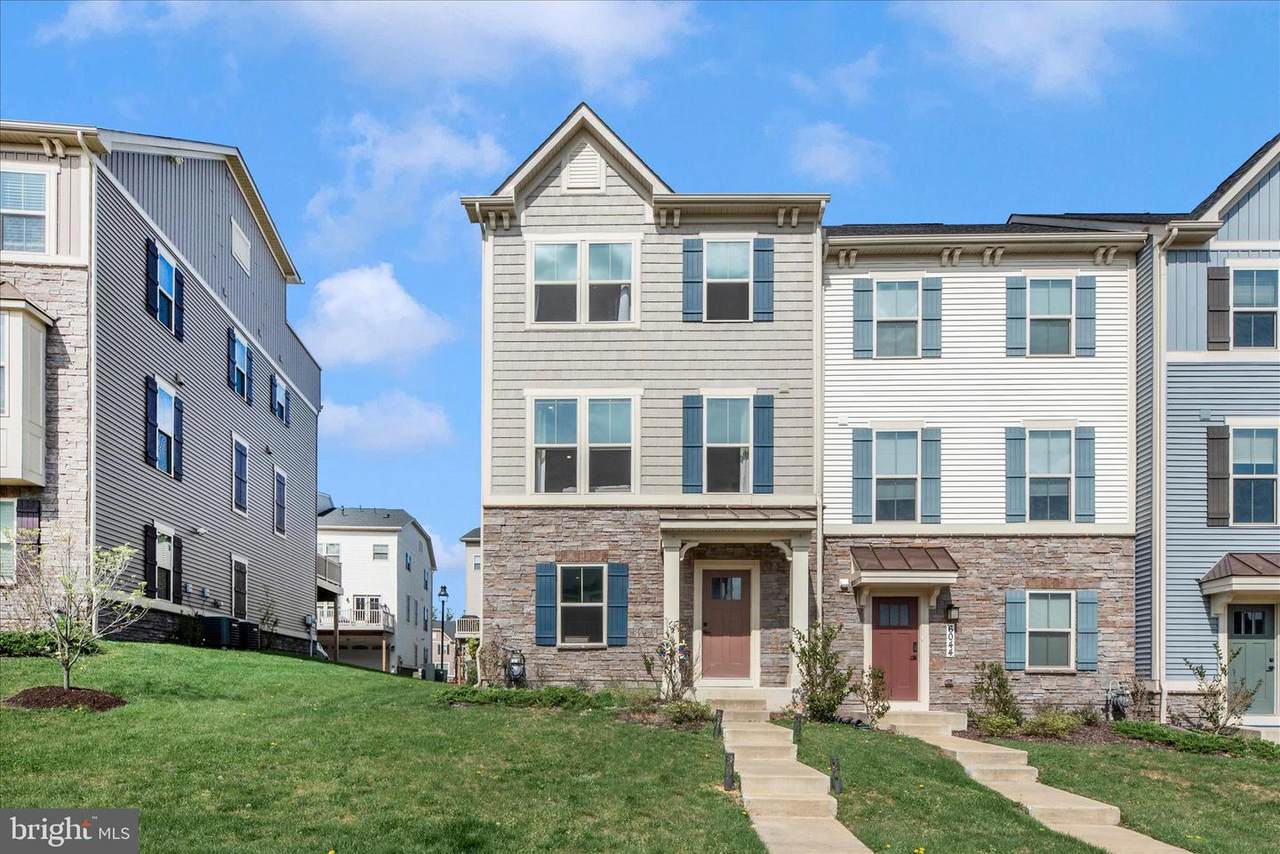 6042 Fallfish Court - Photo 1