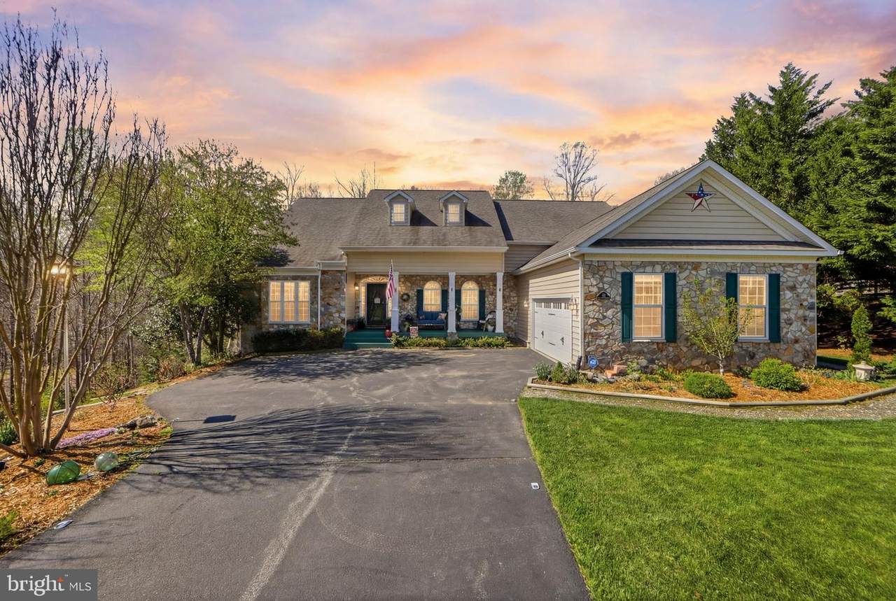 115 Poplar View Drive - Photo 1