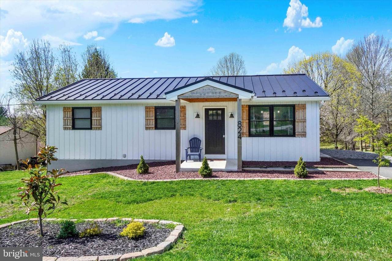 824 Almoney Road - Photo 1