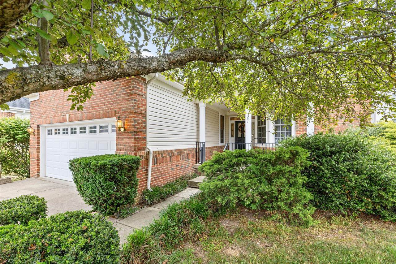 5327 Philippi Place - Photo 1