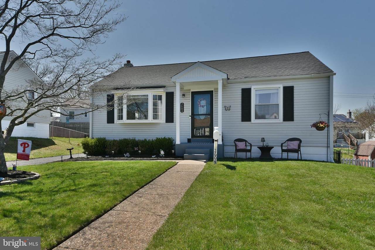 2604 Lynne Avenue - Photo 1