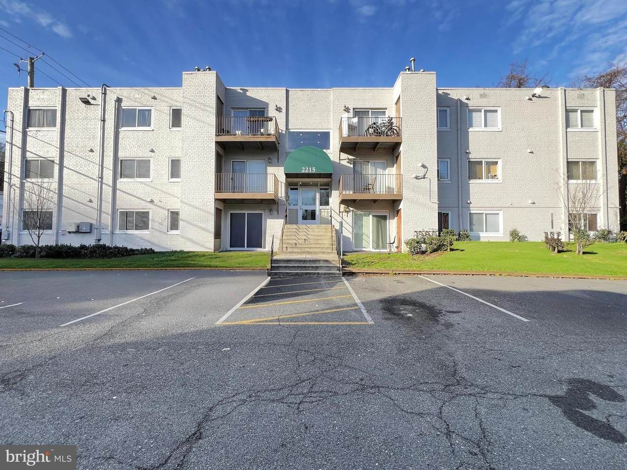 2215 Hunter Place - Photo 1