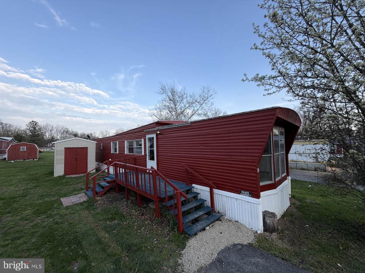 23 Liam Lane - Photo 1