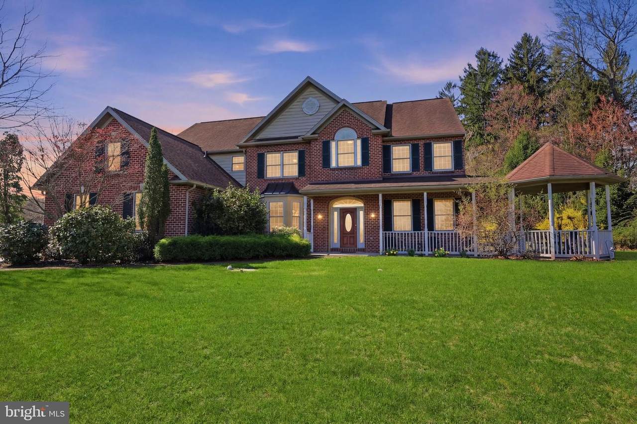 5 Glen Hollow Court - Photo 1