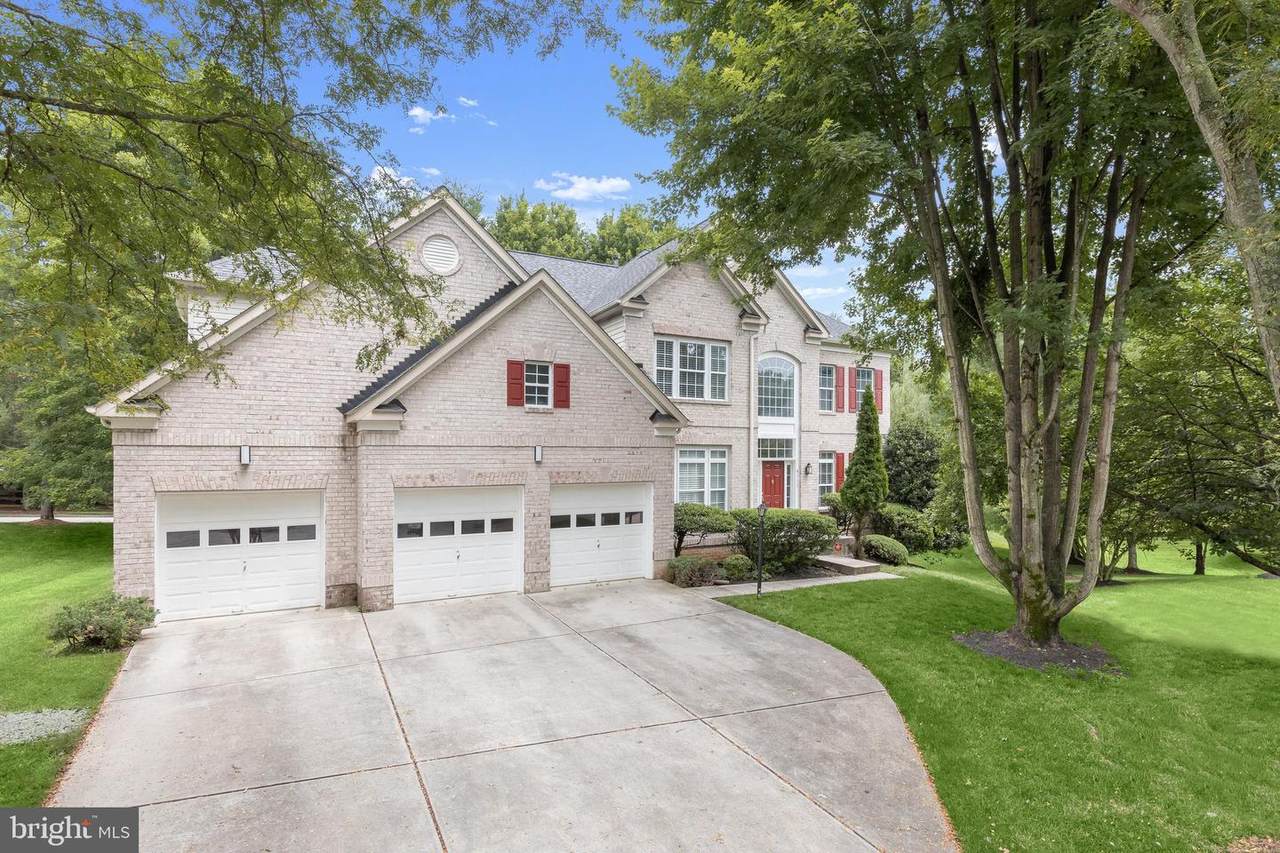 6111 Rippling Tides Terrace - Photo 1