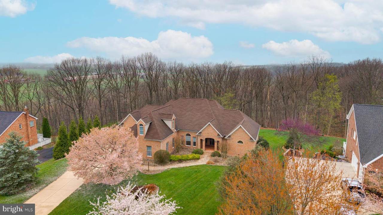 2368 Castlegreen Drive - Photo 1